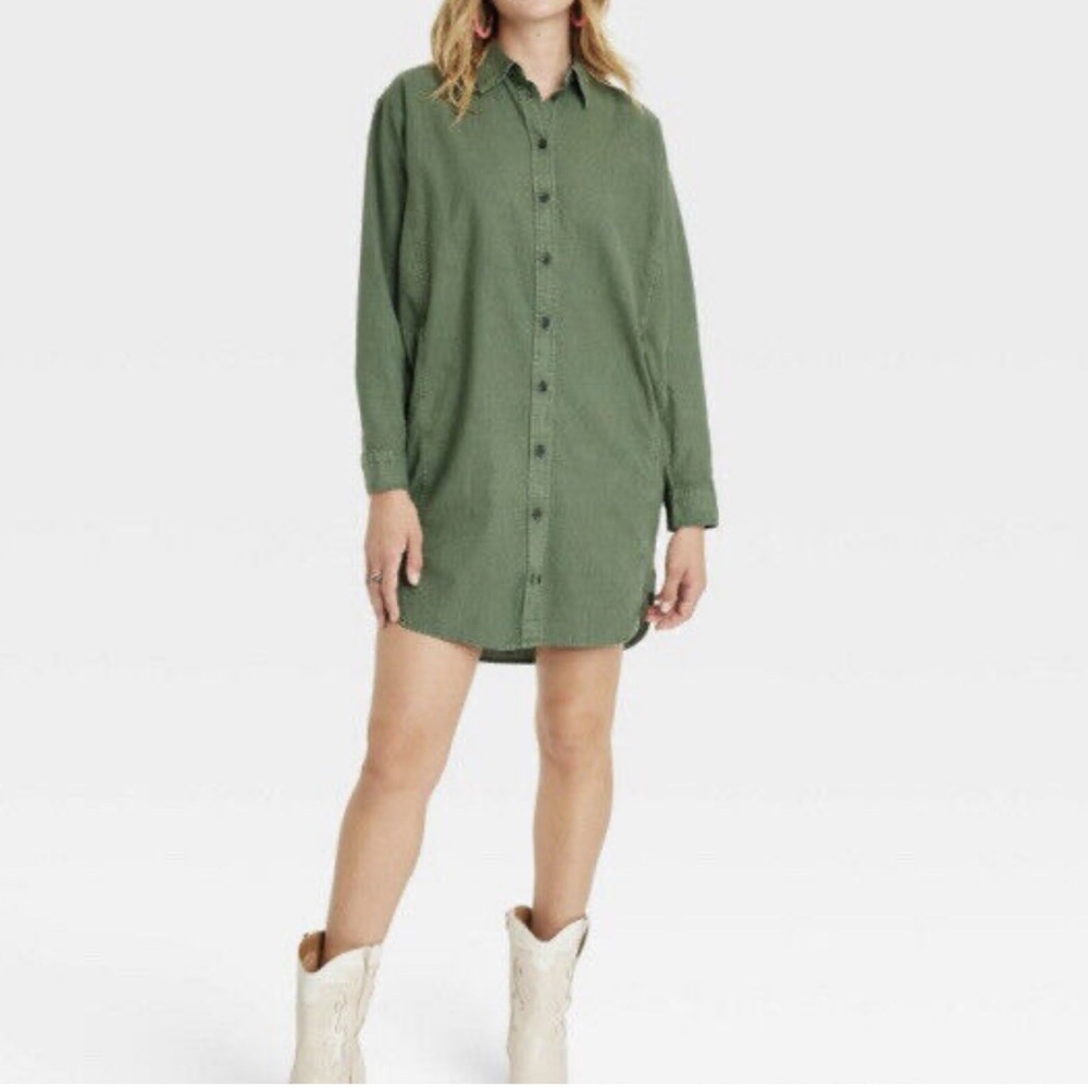 Universal Treads Green Shirt bottom down shirt dress